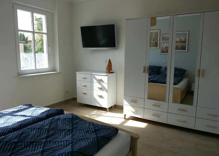 Sieben Eulen In Garrey